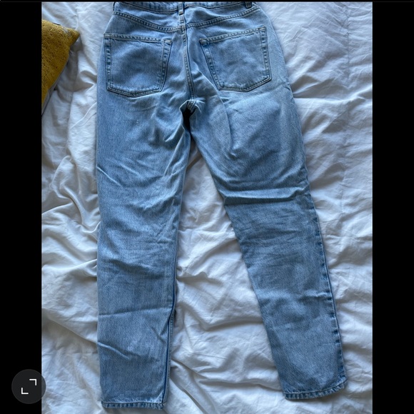 Top Shop Mom Jeans in bleach blues sz 28 - Picture 2 of 6